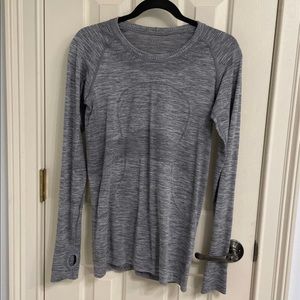 Lululemon swiftly tech long sleeve top